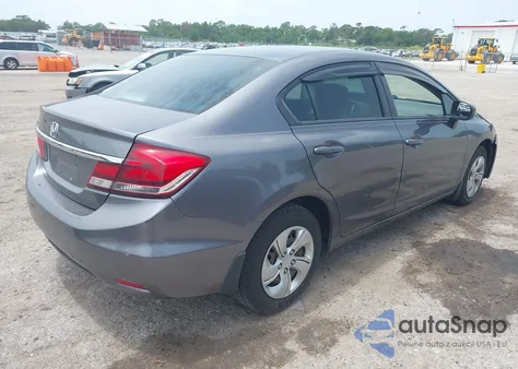 2015 Honda Civic Lx z USA, uszkodzony, nr VIN 19XFB2F5XFE082581